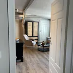 Living Boardinghouse アパート