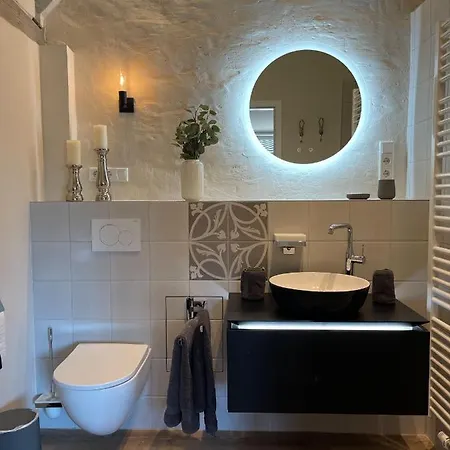 Living Boardinghouse *