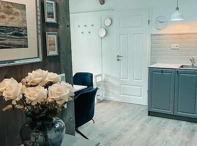 Living Boardinghouse *