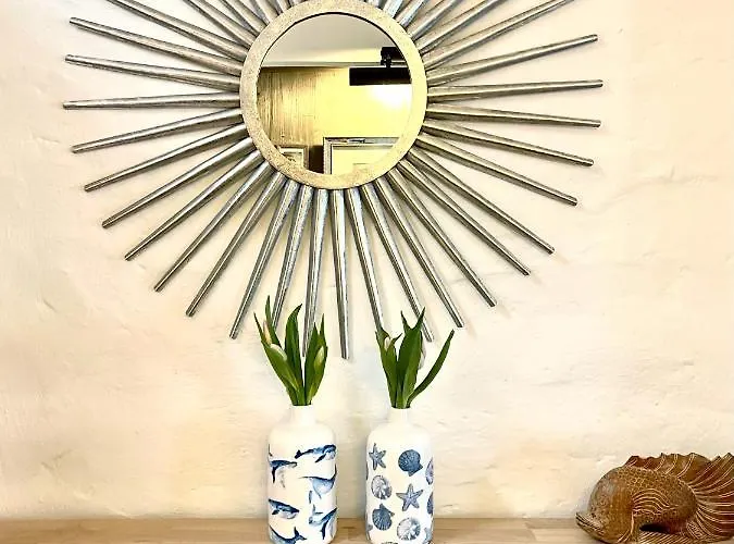 Living Boardinghouse *